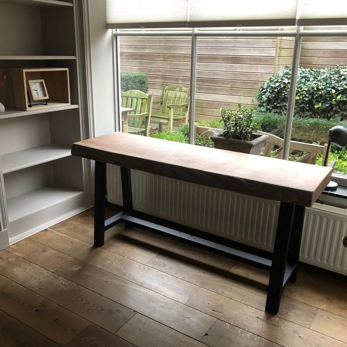 Small desk of Treeslap hardwood